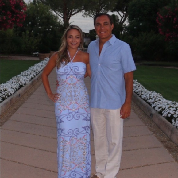 Meet your Posher, Amanda - Picture 1 of 1